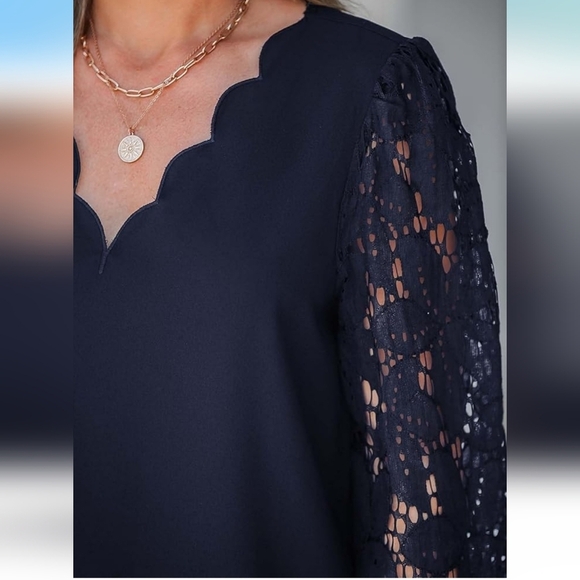 Elegant Black Lace Sleeve Top XL - Picture 4 of 6